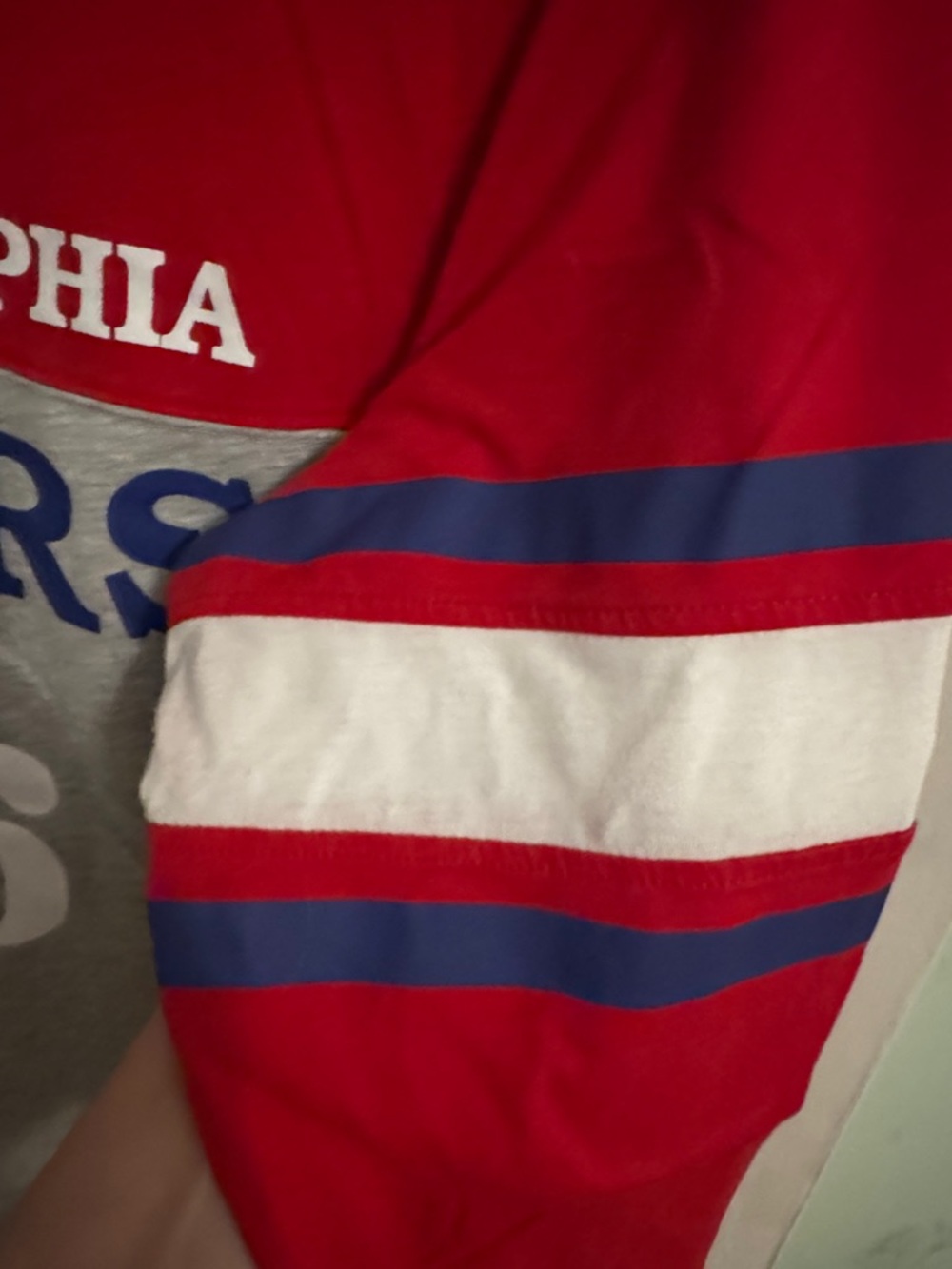 NBA UltraGame Philadelphia 76ers Sixers Red, Gray & Blue Long Sleeve Tee - Picture 4 of 6